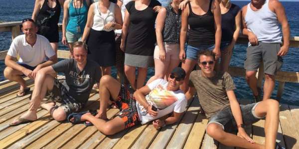 Review - Erg genoten van de vakantie naar Curaçao. En wat hadden we een leuke groep! De reisleider was helemaal top. Erg gelachen. Dit was mijn eerste keer alleen, heel fijn om met allemaal gelijkgestemden op vakantie te zijn!