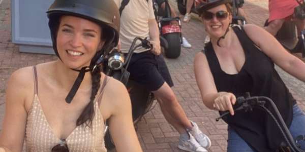 Reisleiding Mellisa: "Deze dag was een groot succes! Iedereen ging mee. Het lunchen bij De Gouverneur aansluitend was ook super gezellig en lekker!" 