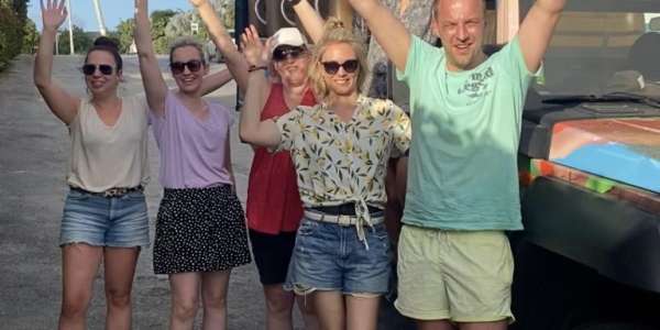 Reisleiding Mellisa: "Ook dit was weer een heel erg leuke dag. Wij zagen zo veel van de westkust. De gids Howard was ook echt een geweldige gids."